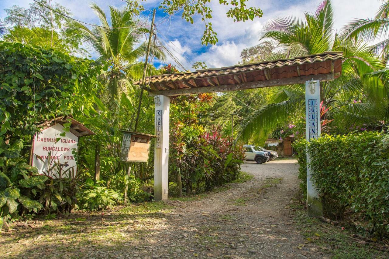 Cabinas Iguana Cahuita Exteriör bild